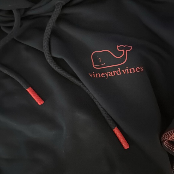 Vineyards Vibes Performance navy hoodie - Picture 4 of 5